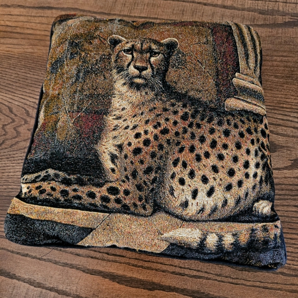 Vintage Cheetha throw pillow